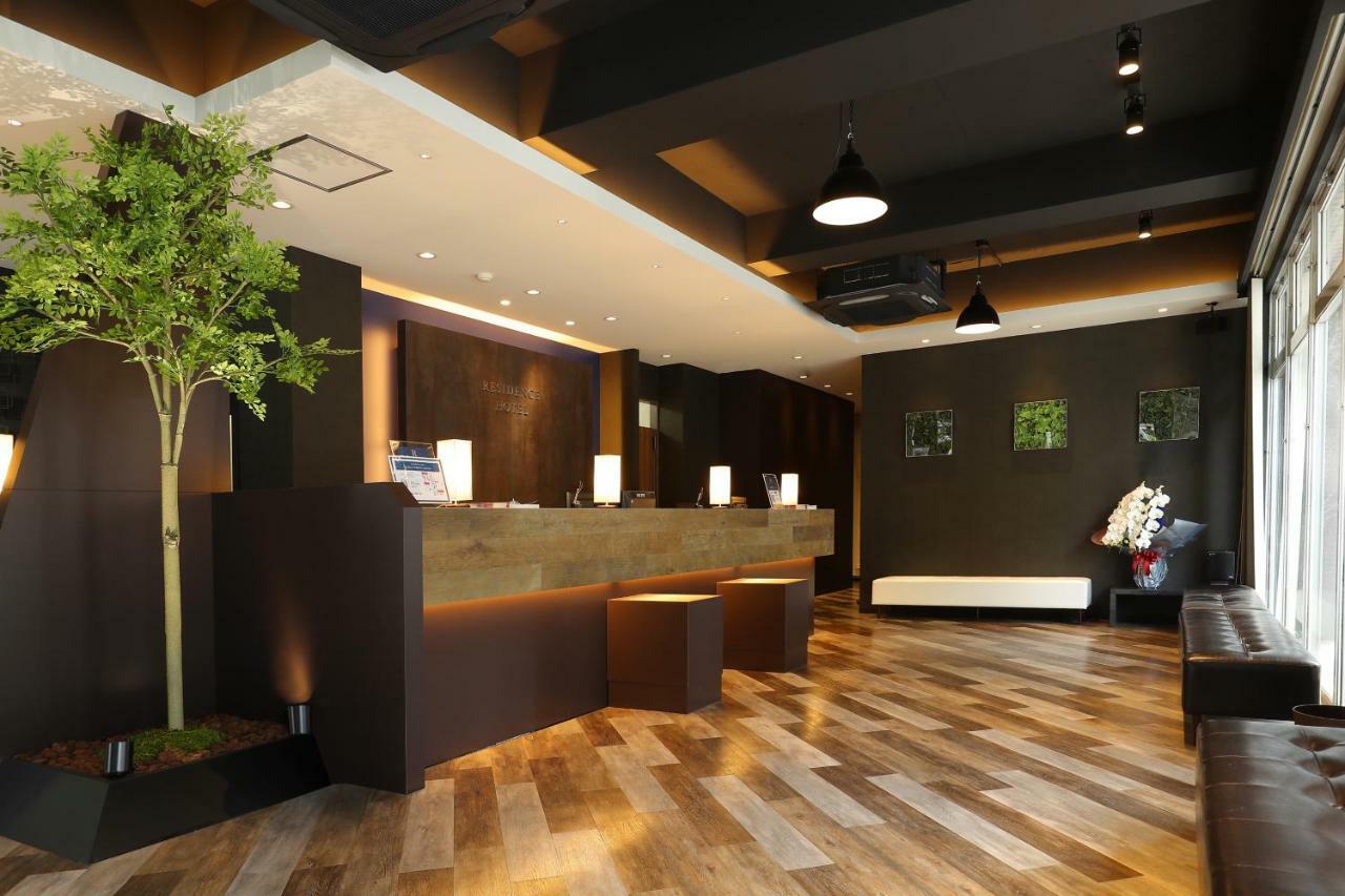Апарт отель Sky Garden Hakata Фукуока Экстерьер фото